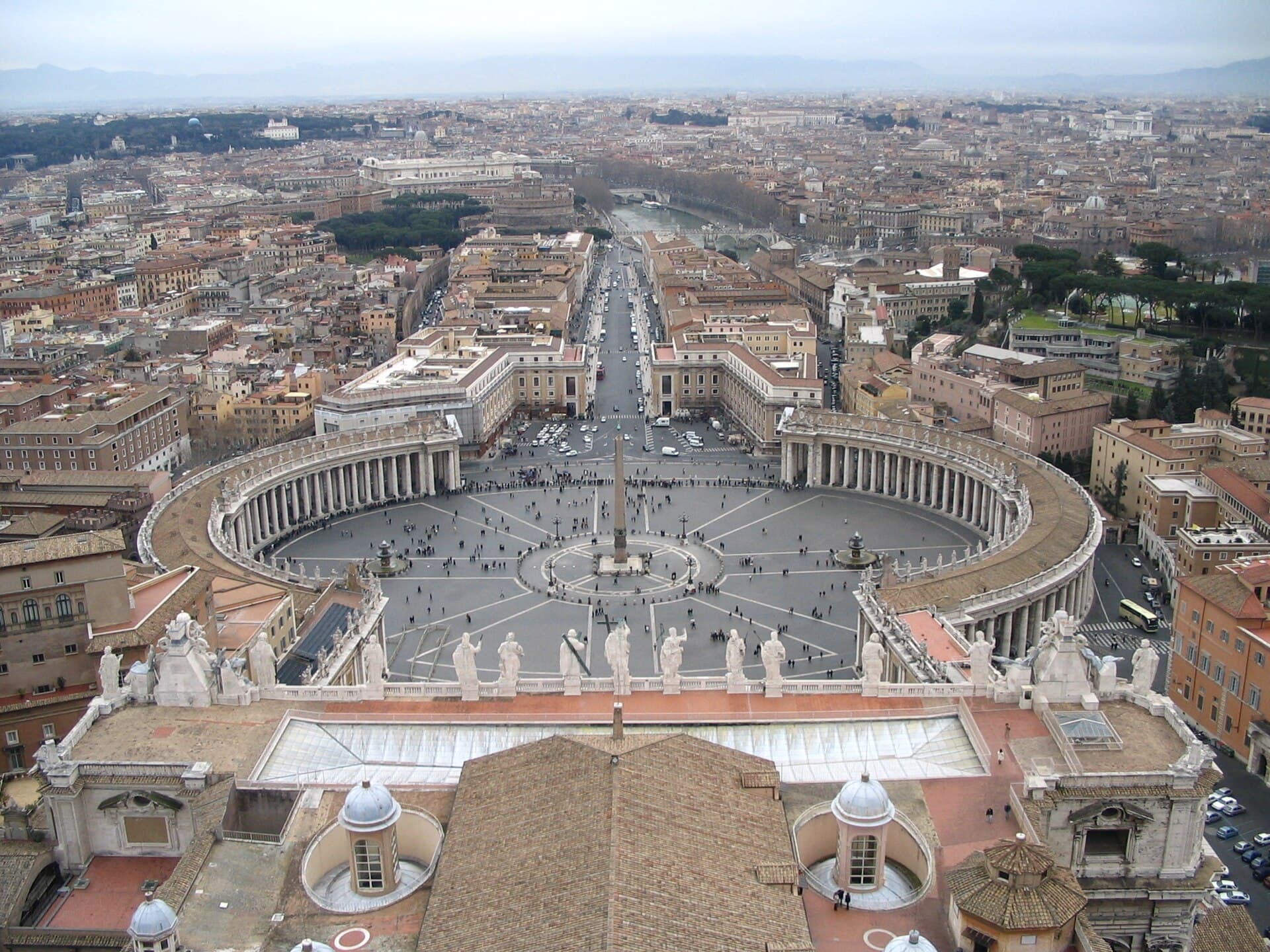 Pope Leo XIV Hails US-Iran Accord, Renews Appeal for Peace
